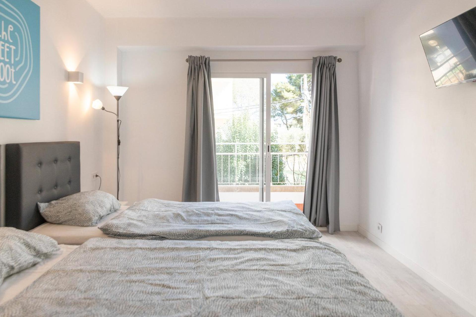Beetroot, Jedes Zimmer Verfuegt Ueber Smart Tv , Eigenes Bad Mit Regendusche Und Balkon Llucmajor  Exteriér fotografie